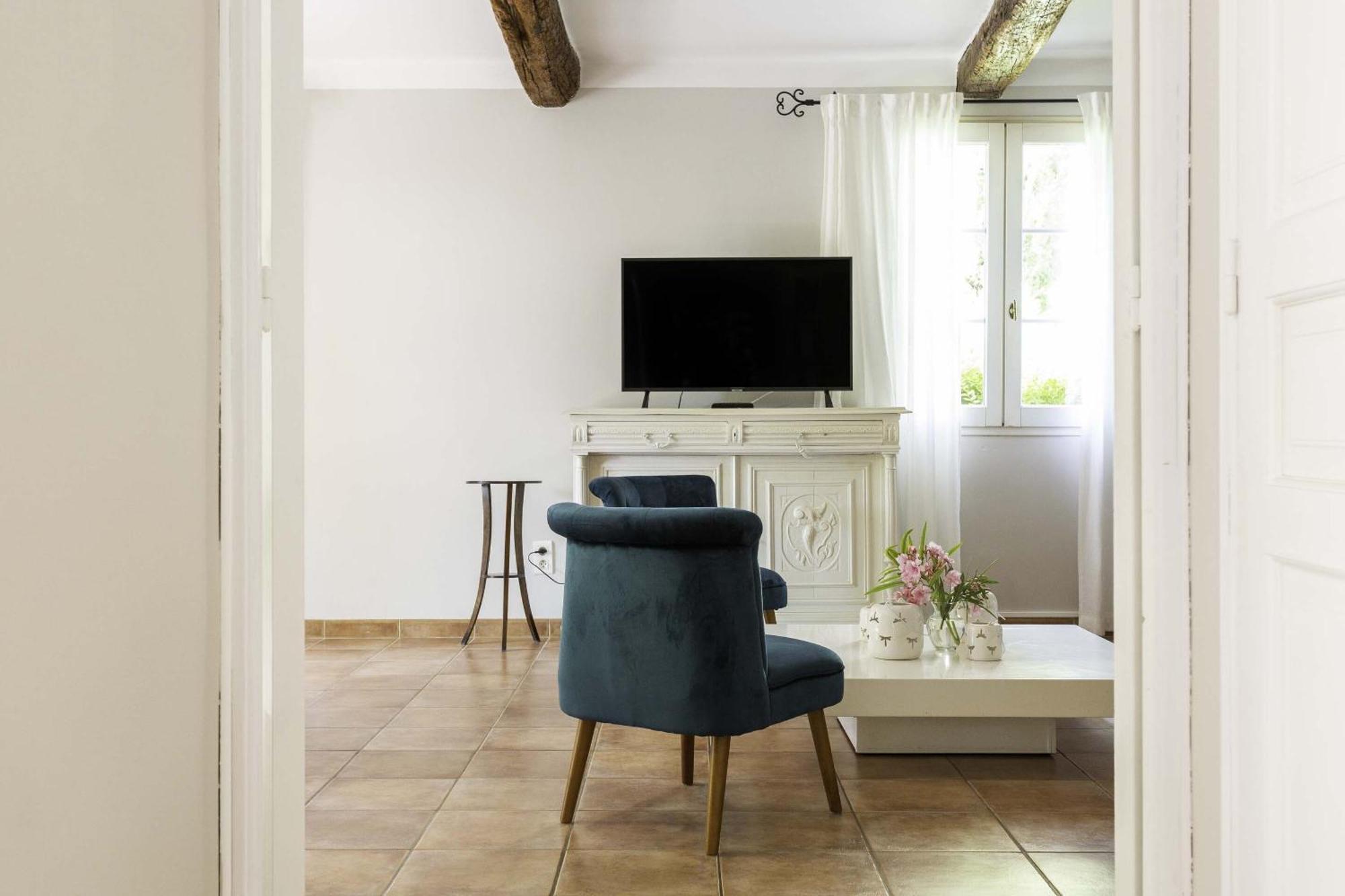Domaine Du Moulin De Villefranche แปร์นส์-เลส์-ฟงแตนส์ ภายนอก รูปภาพ