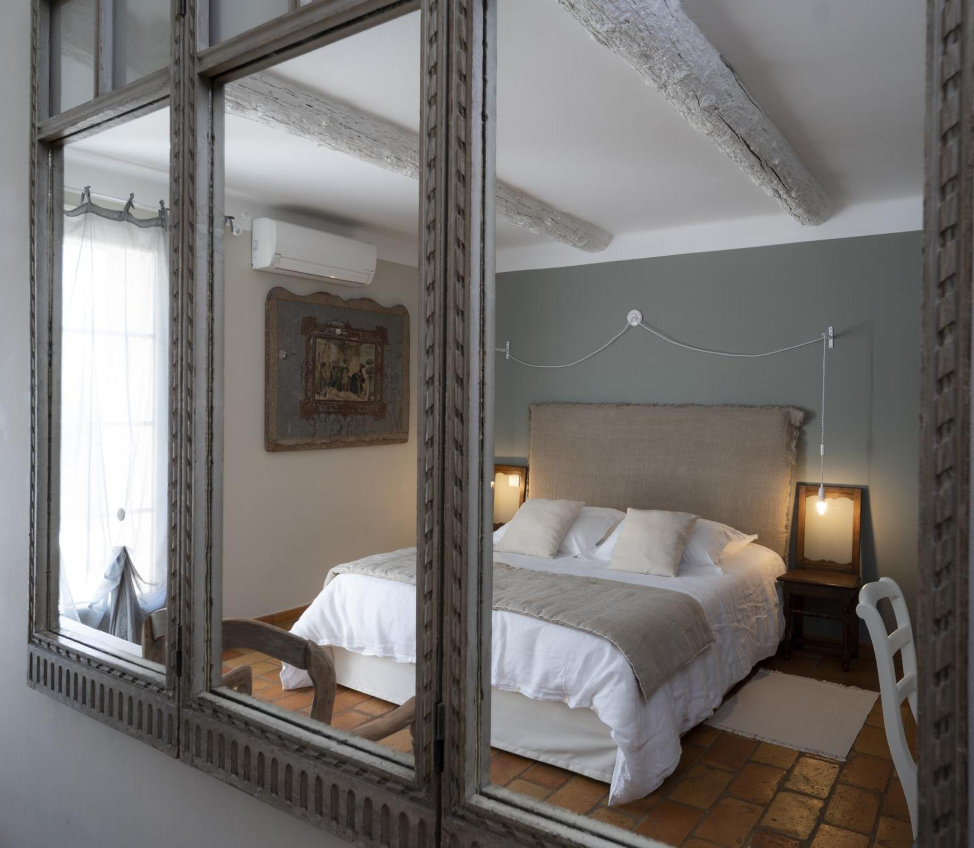 Domaine Du Moulin De Villefranche แปร์นส์-เลส์-ฟงแตนส์ ภายนอก รูปภาพ