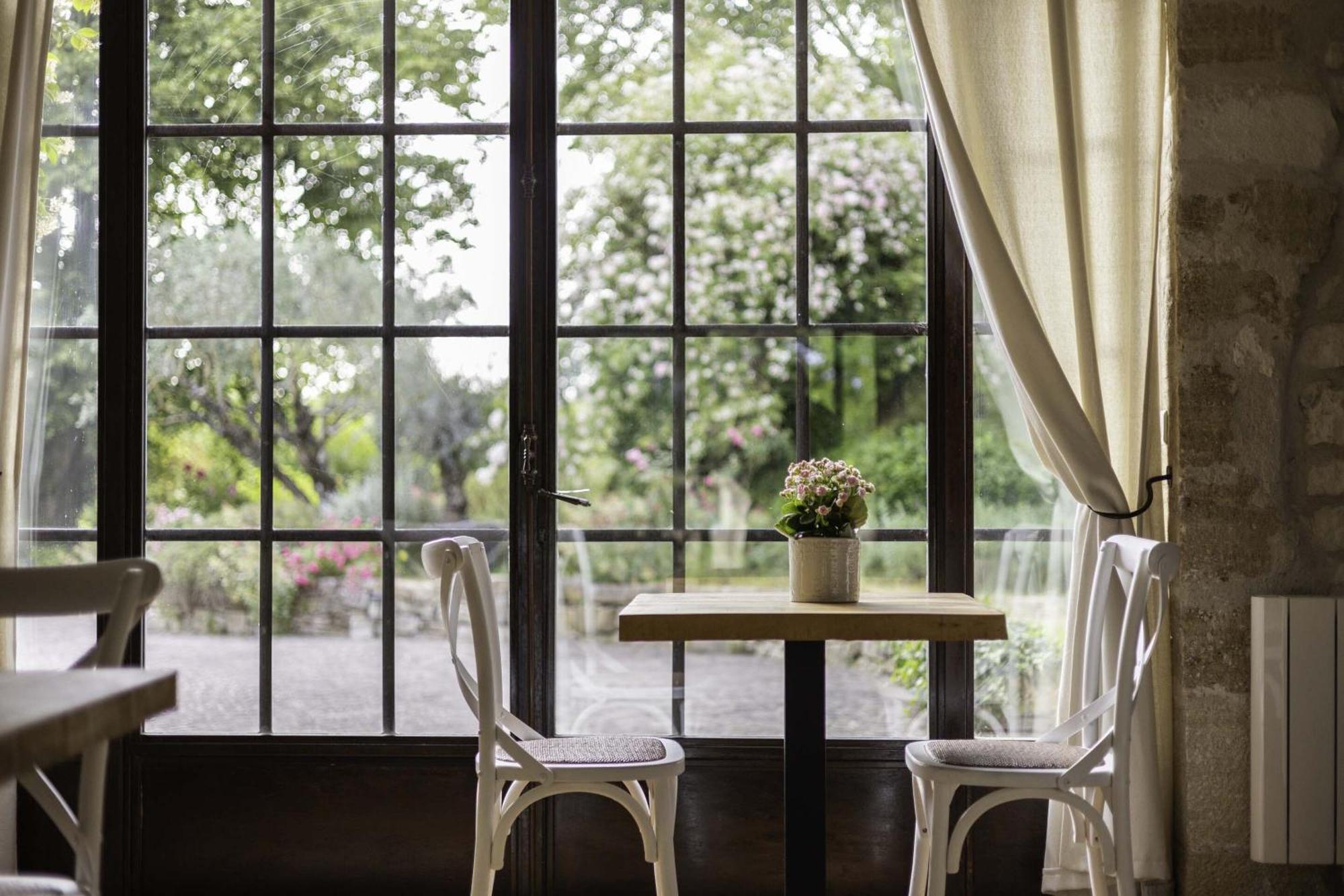Domaine Du Moulin De Villefranche แปร์นส์-เลส์-ฟงแตนส์ ภายนอก รูปภาพ