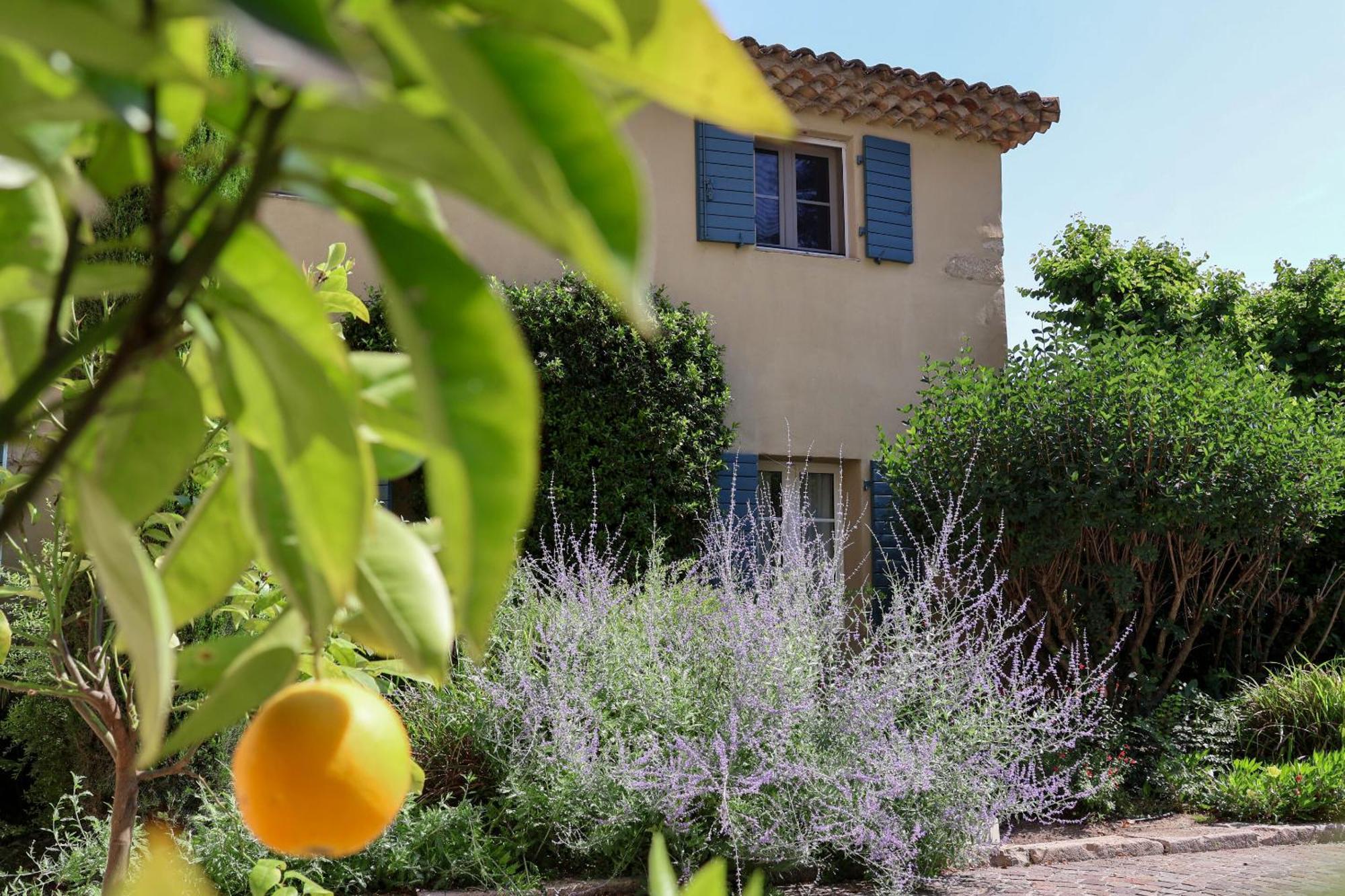 Domaine Du Moulin De Villefranche แปร์นส์-เลส์-ฟงแตนส์ ภายนอก รูปภาพ