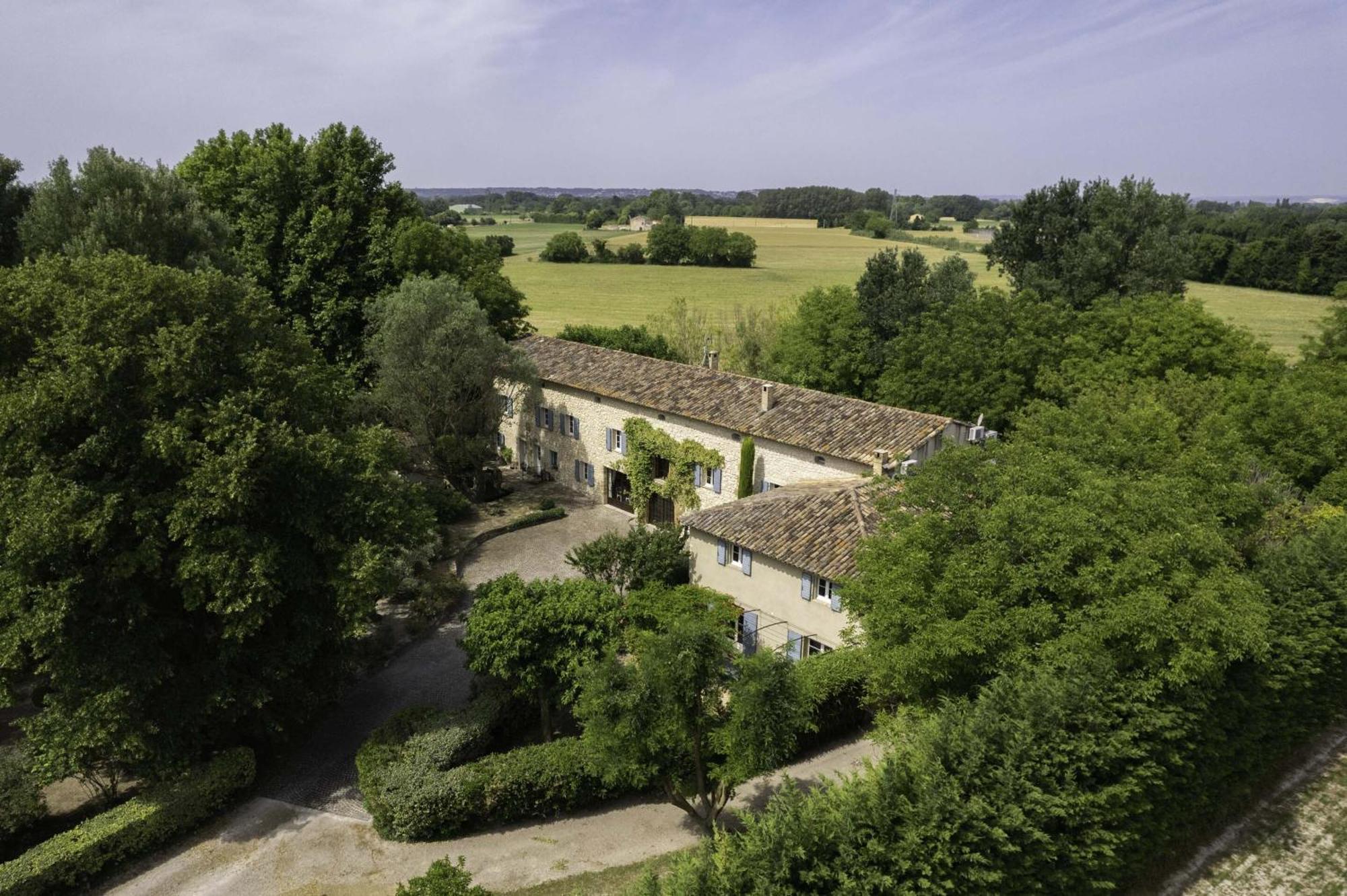 Domaine Du Moulin De Villefranche แปร์นส์-เลส์-ฟงแตนส์ ภายนอก รูปภาพ